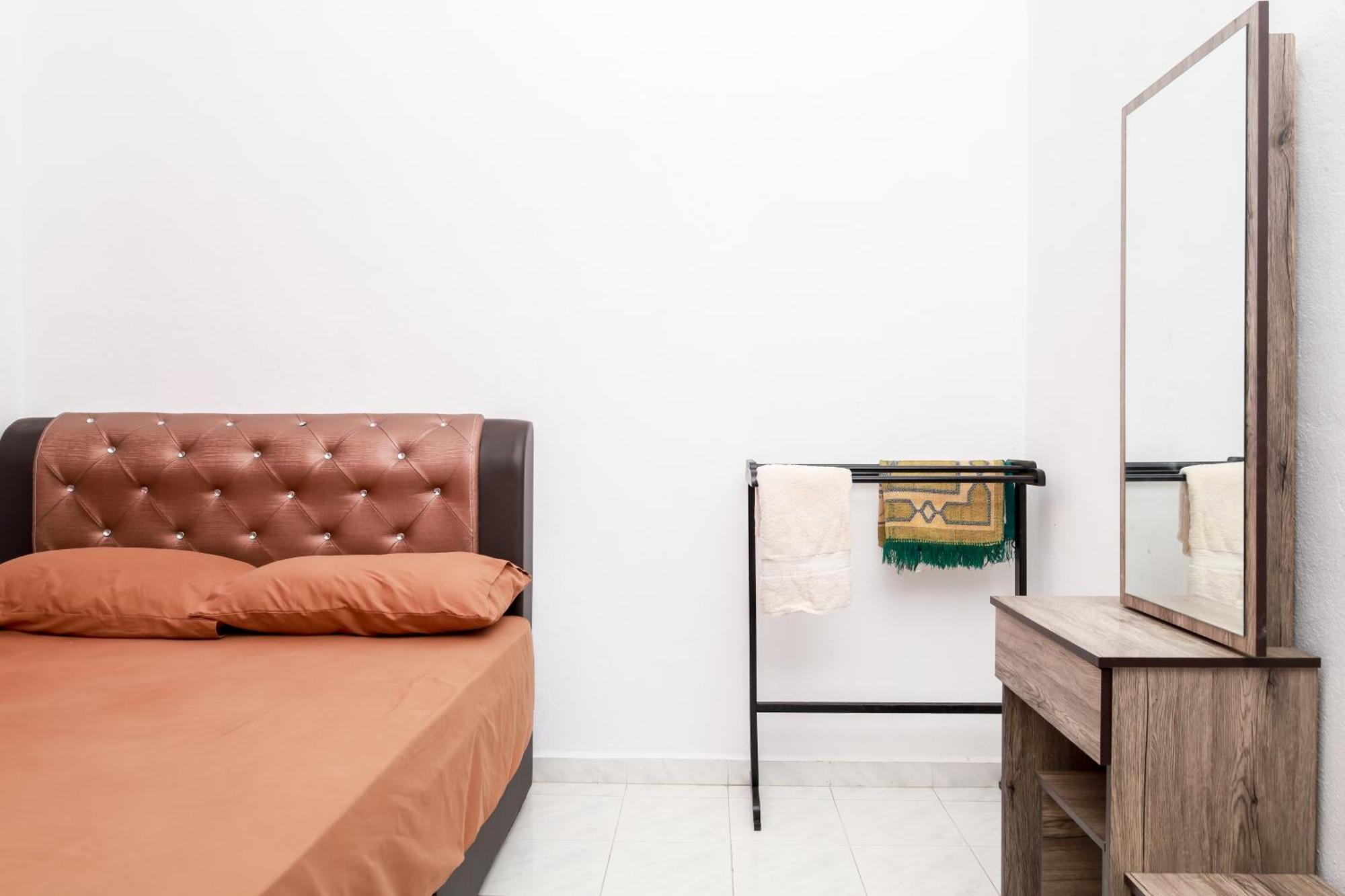 D'bali - Private Swimming Pool, Netflix, Internet Wifi ,cuckoo, Internet Wifi , Dryer, Washing Machine, Aircond Setiap Bilik & Ruang Tamu Pasir Puteh